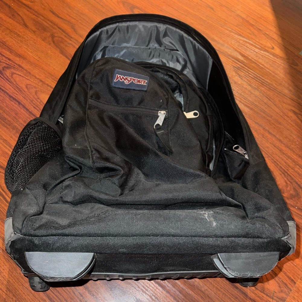 JanSport “Driver 8 Backpack” - Picture 7 of 8